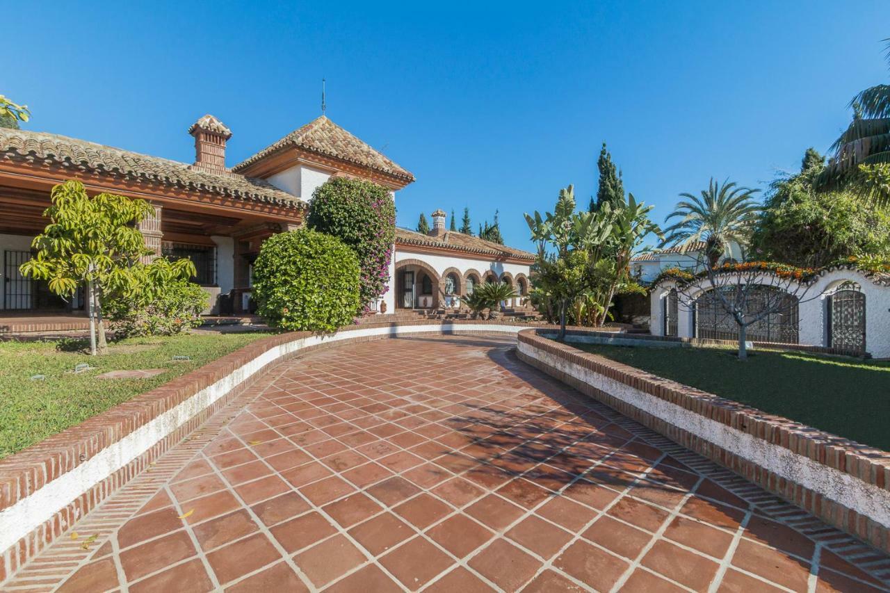 Authentic Andalucia Villa Marbella Exterior photo