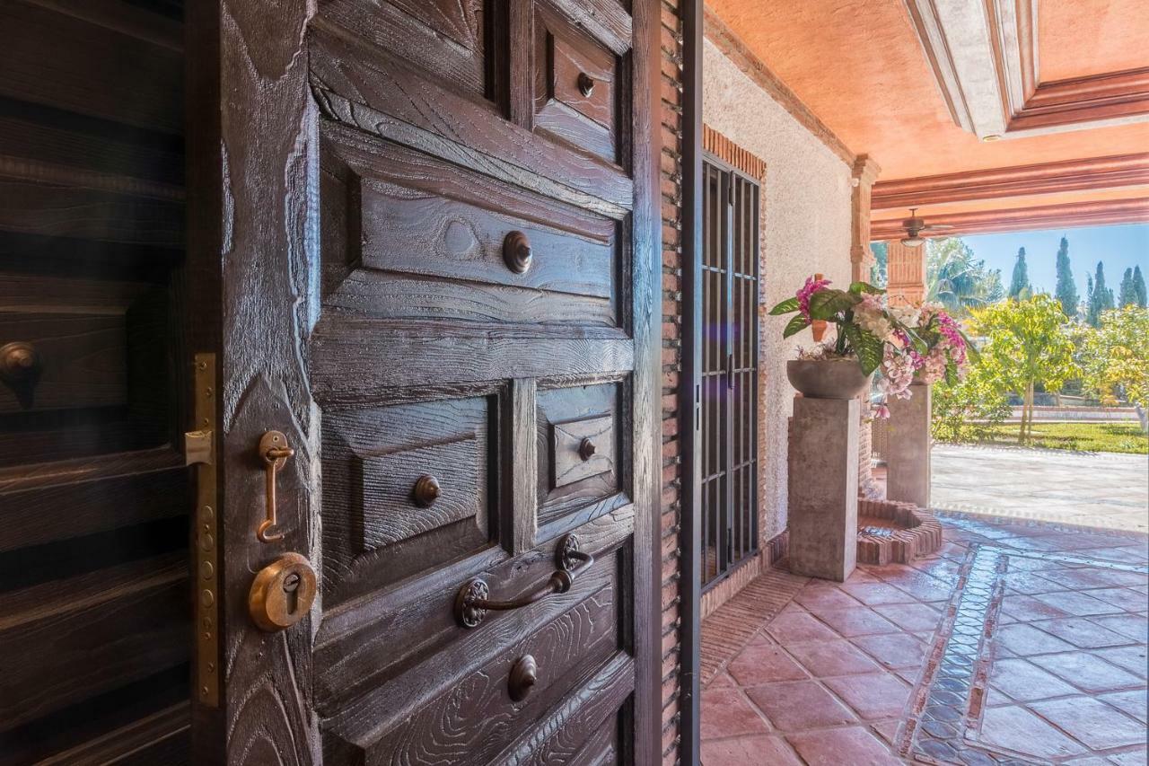 Authentic Andalucia Villa Marbella Exterior photo