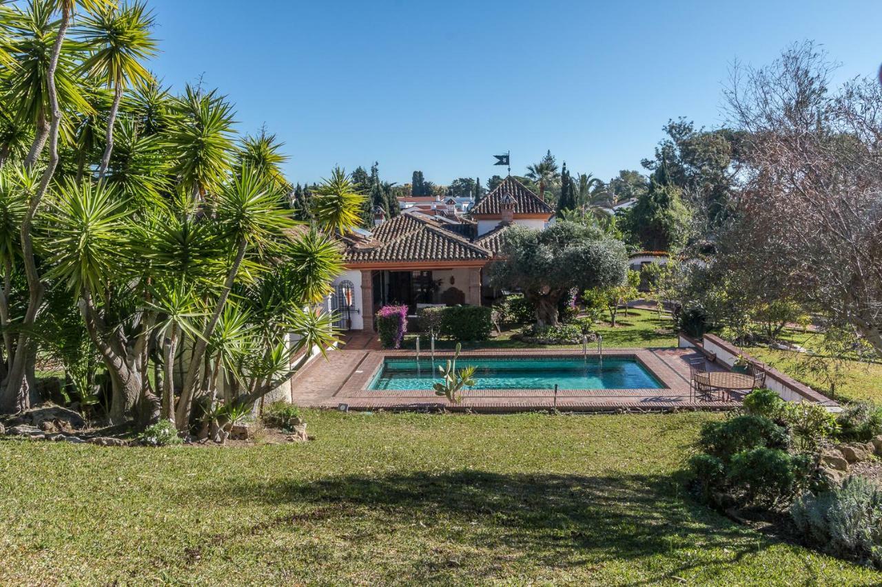 Authentic Andalucia Villa Marbella Exterior photo
