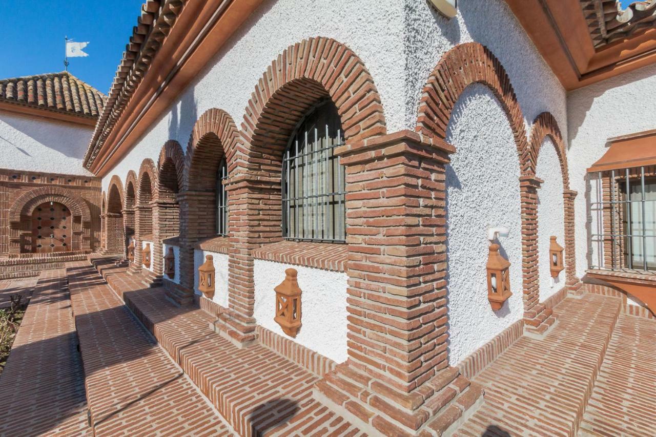 Authentic Andalucia Villa Marbella Exterior photo